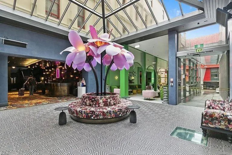 Boutique Hotel Complex Apartment With Hot Tub, Pool & Gym Wellington